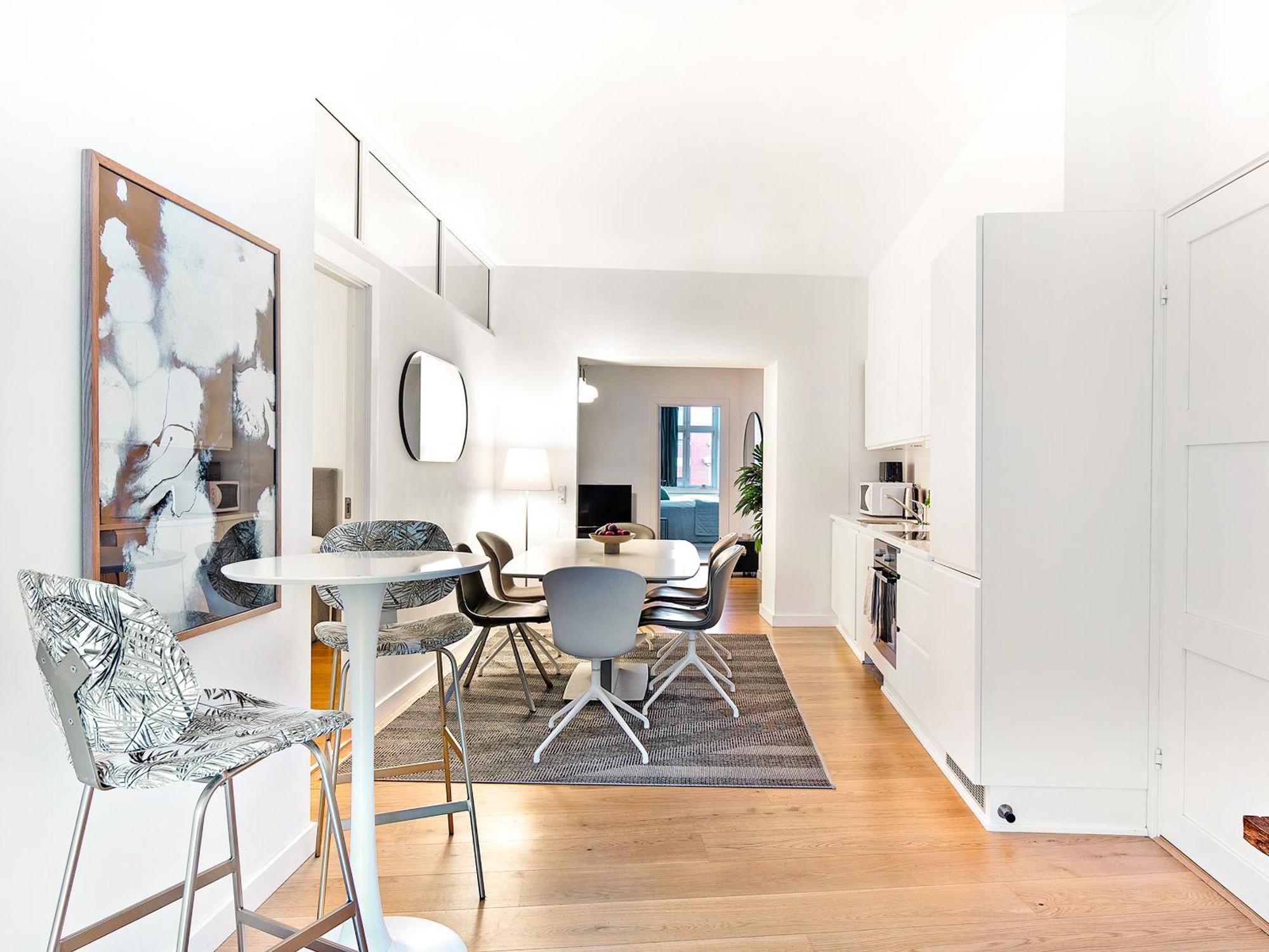 Hyggelig&spacious 4-bedroom In The Heart Of Appartement
